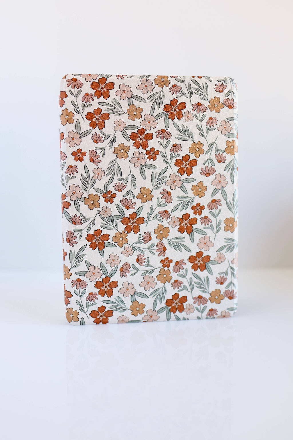 Kindle Case Clear & Printed Back with Hand Strap
