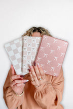 Kindle Case Clear & Printed Back with Hand Strap