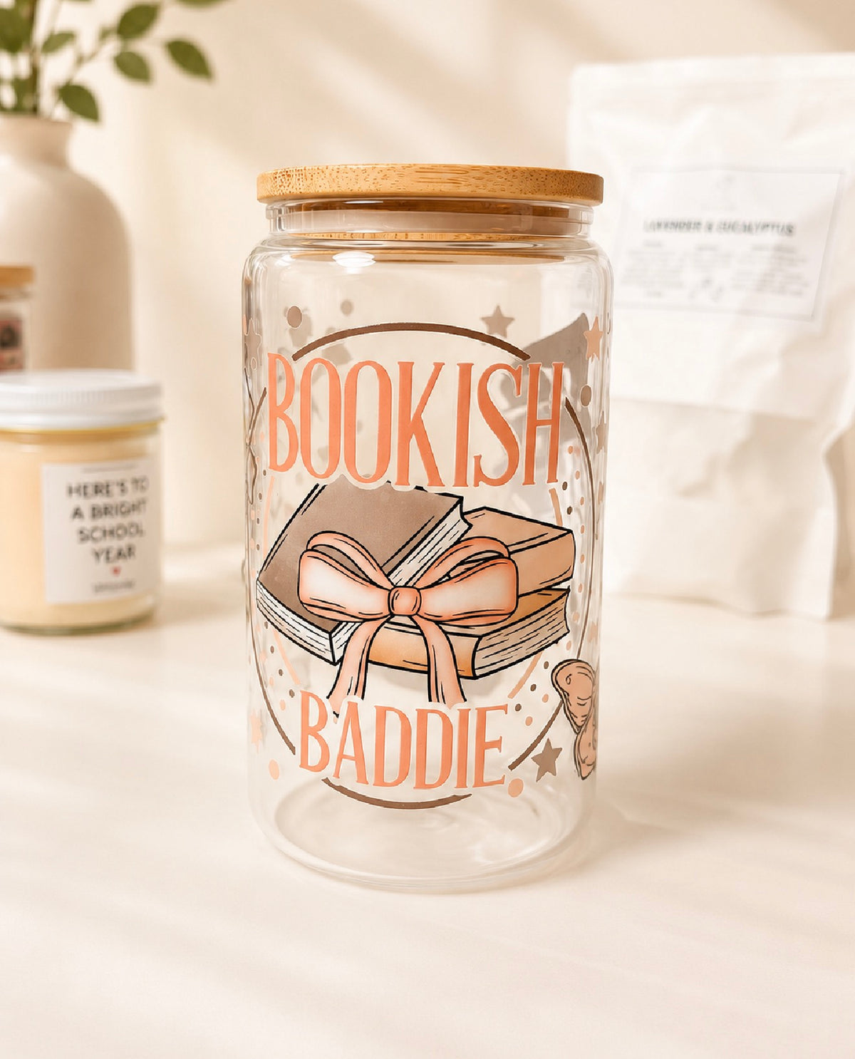📚🎀 Bookish Baddie Glass Tumbler