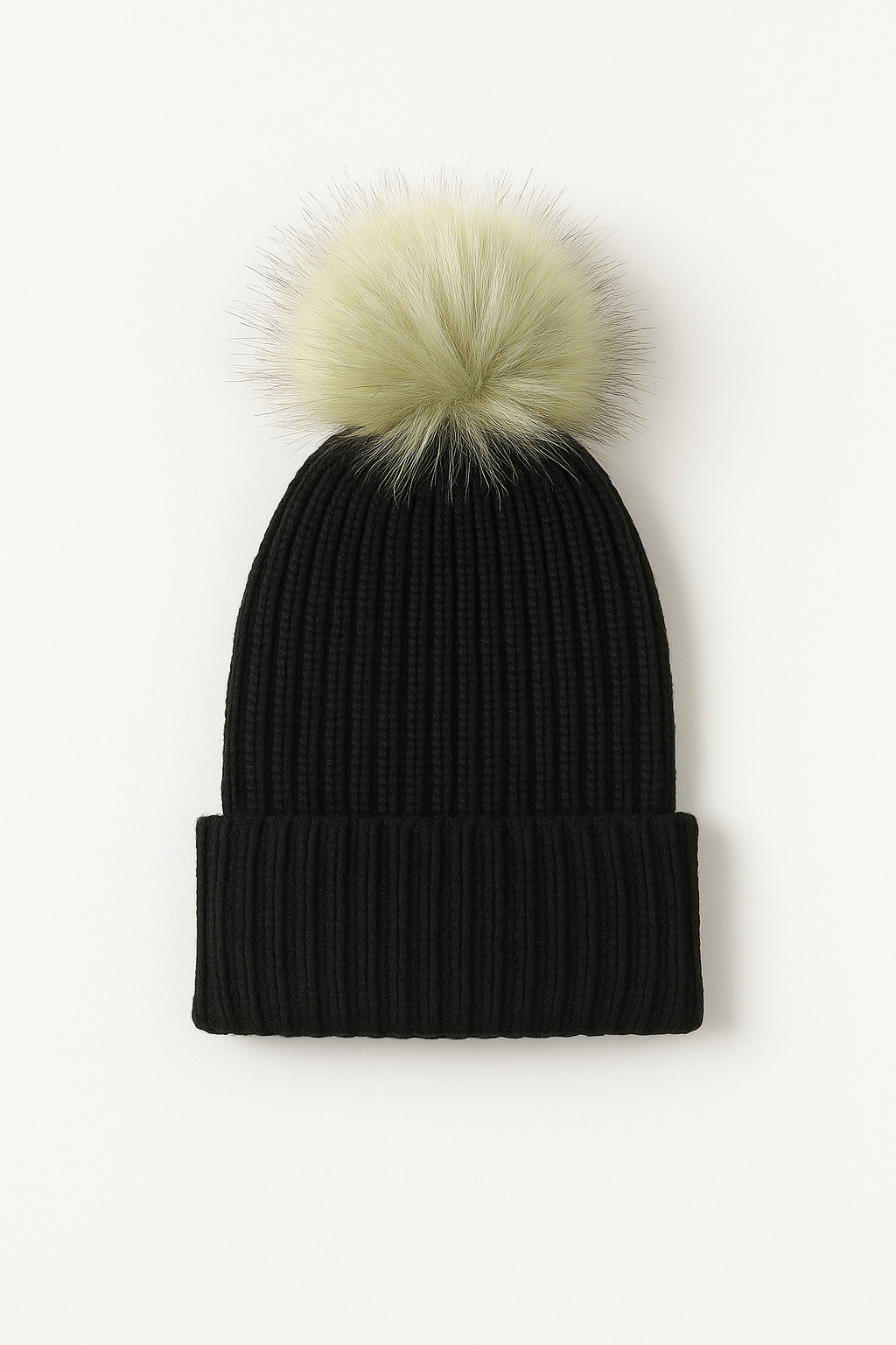 🖤 Black Pom Beanie