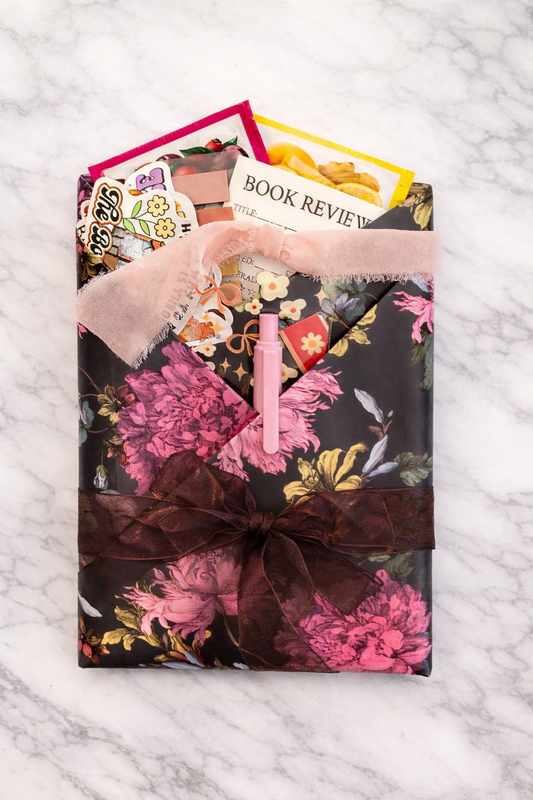 Blind Date with a Book – Midnight Floral Edition 🌙📚