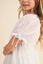 Sweet Summer Eyelet Peasant Top – Tween Girls