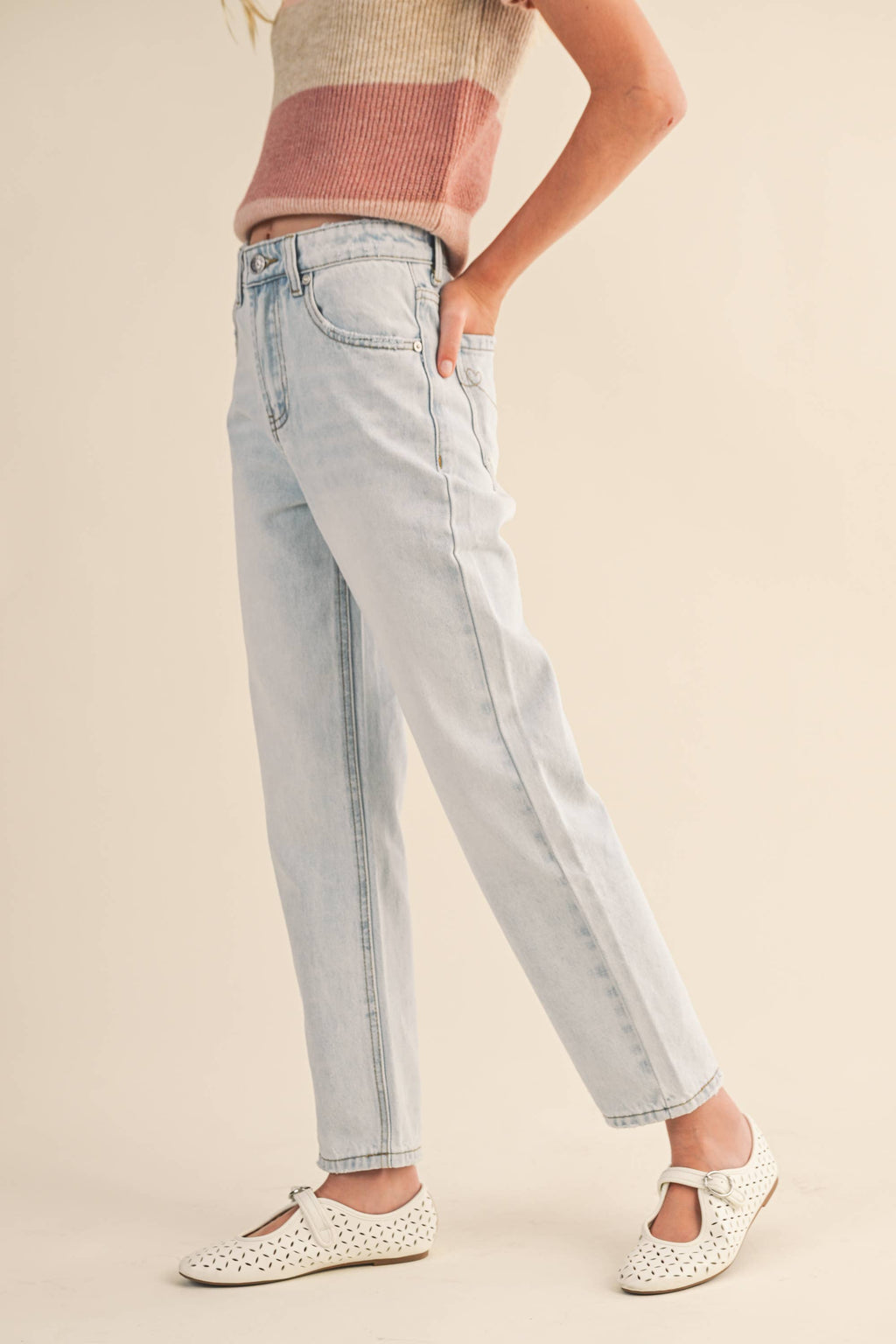 Everyday Light Wash Straight Jeans – Tween Girls
